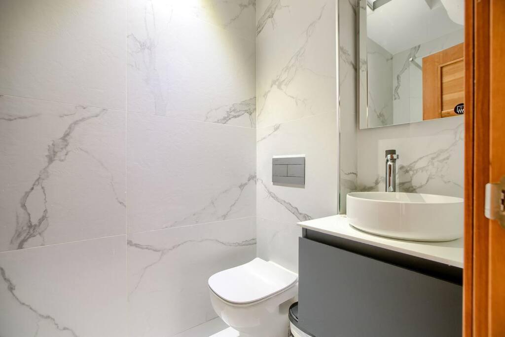 Apartment In The Center Of Madrid-Comenda-1-I Eksteriør billede